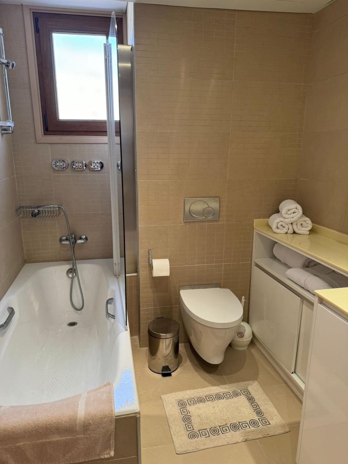 11 Suites - Golden Sunrise Suite Larnaca Camera foto